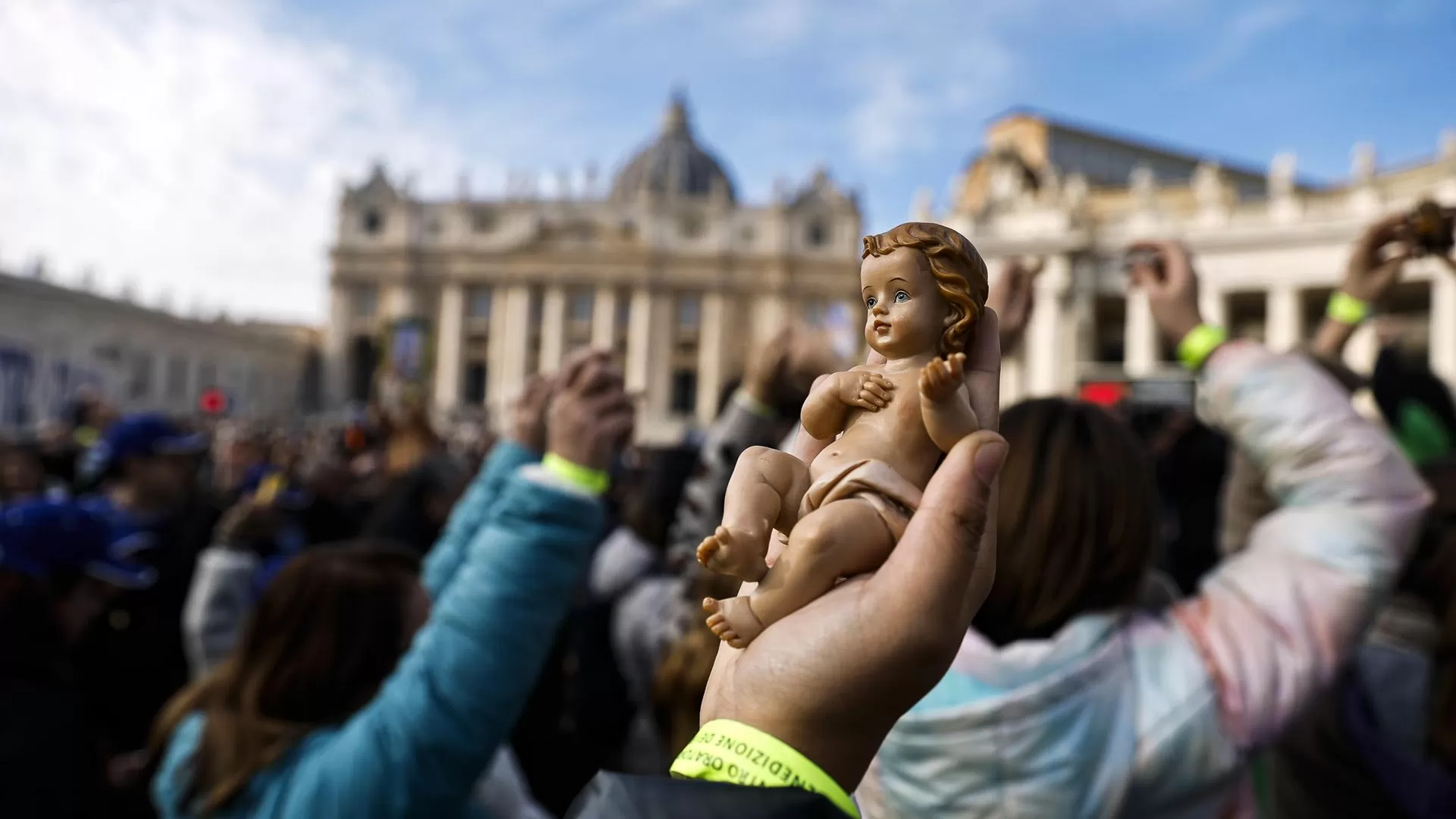 Papa às crianças: Rezem pela paz e pelas minhas intenções