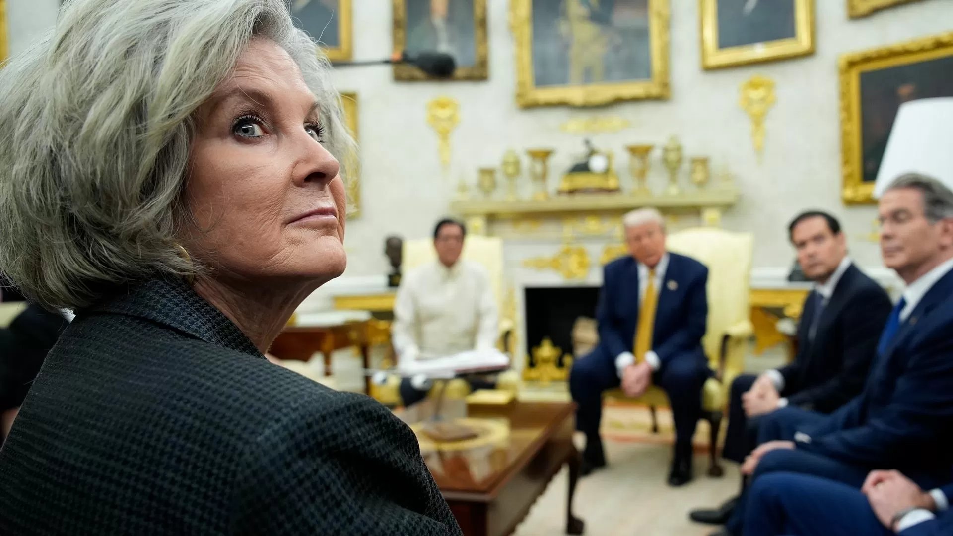 Chefe de gabinete da Casa Branca diz que Trump tem "personalidade de alcoólico"