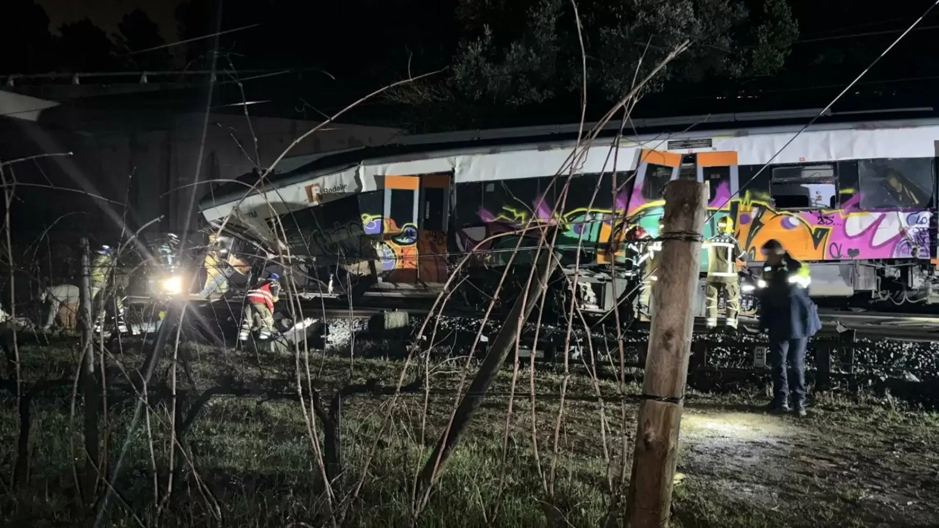 Descarrilamento de comboio em Barcelona faz um morto e 37 feridos