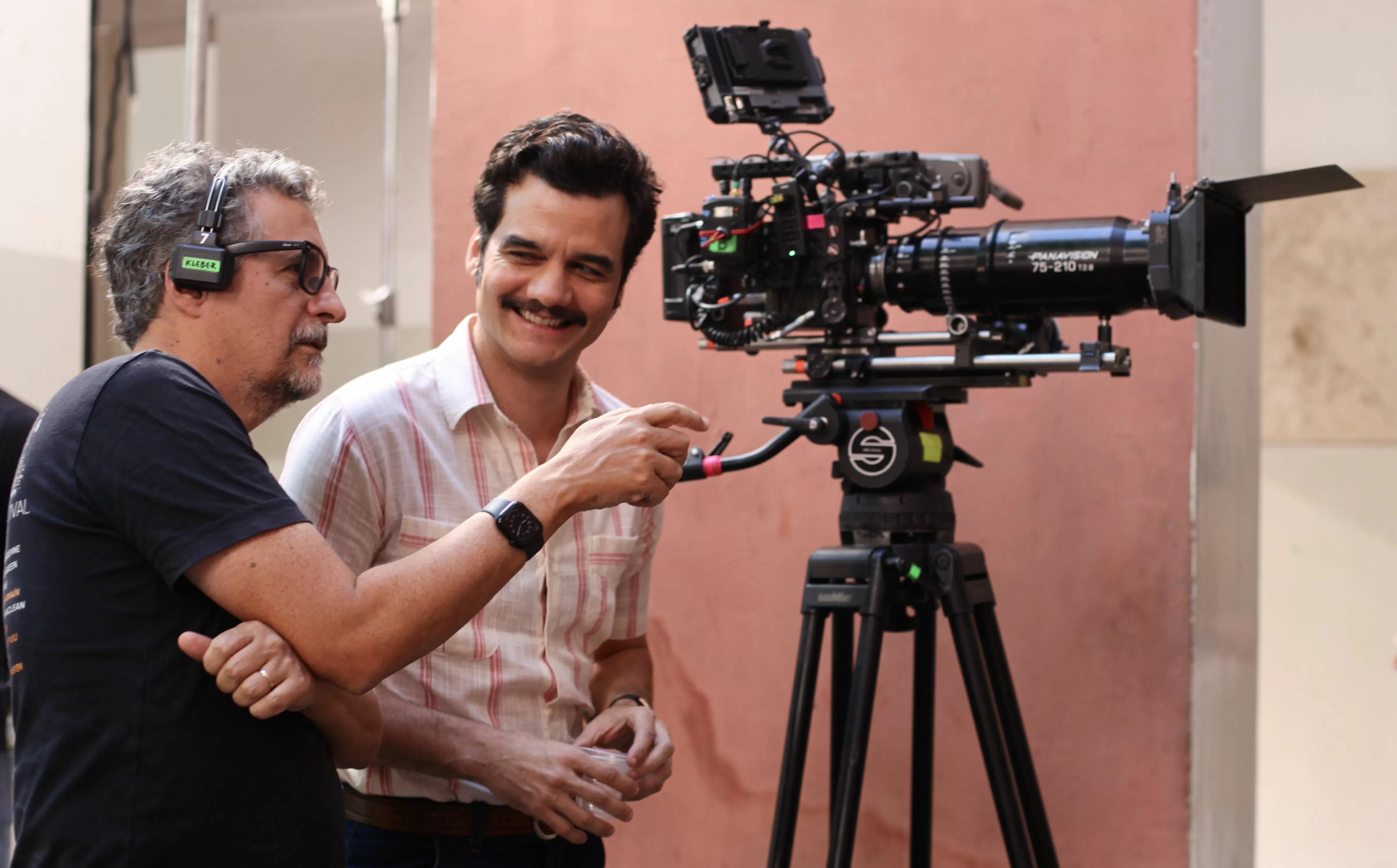 Diretor de “Gangues de NY” compara Kleber Mendonça com Scorsese e Truffaut