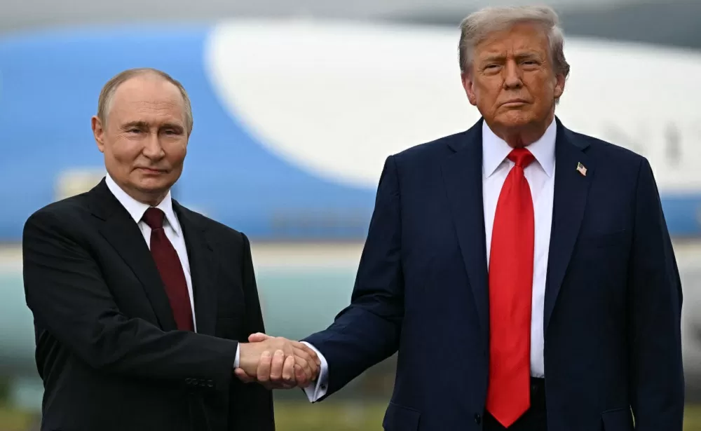 EUA e Rússia negociam interrupção de ataques à Ucrânia, diz Kremlin
