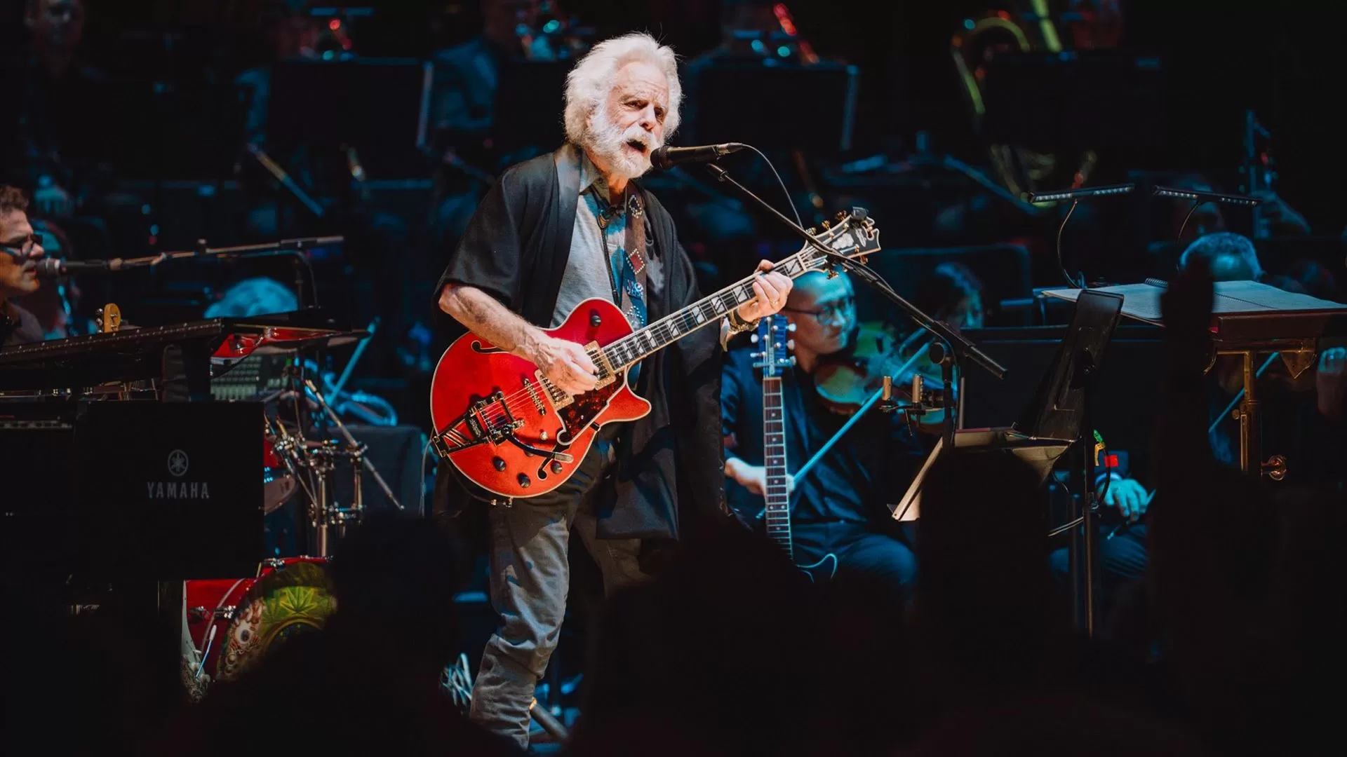 Morreu Bob Weir, guitarrista e cofundador dos Grateful Dead