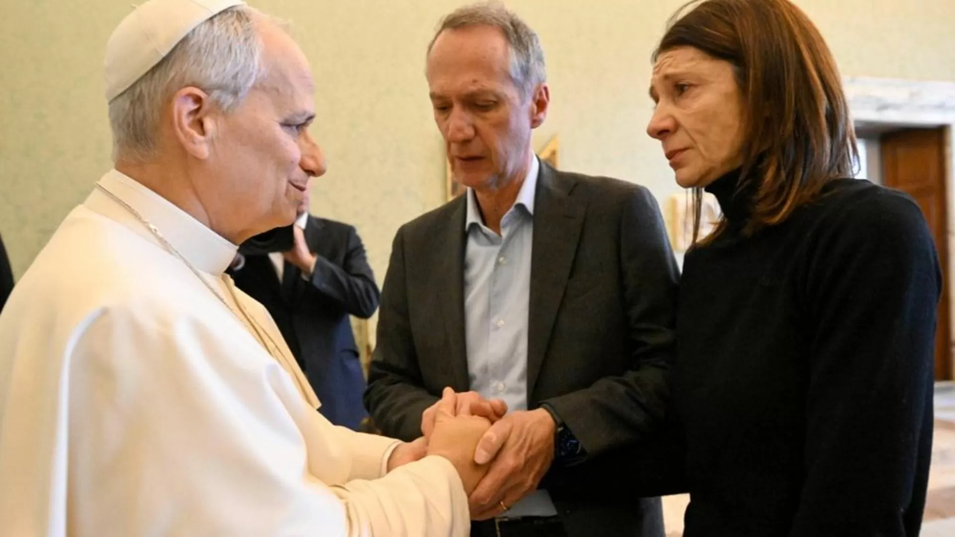 "Comovido e chocado". Papa recebe familiares das vítimas do incêndio em Crans-Montana