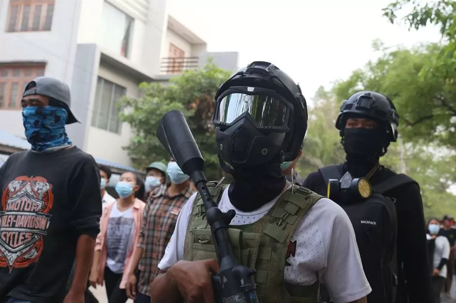 Partido militar reivindica vitória esmagadora nas eleições de Mianmar