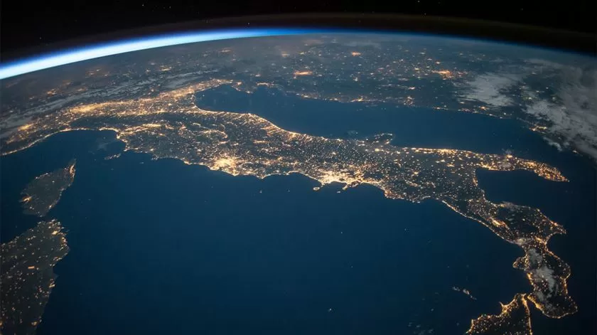 Terra atinge ponto mais próximo do Sol este sábado