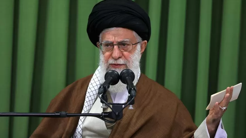 Parlamento do Irão promete uma guerra sagrada caso algo aconteça ao Ayatollah