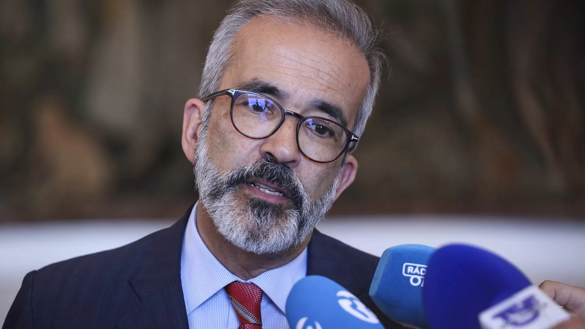 "O laço transatlântico é essencial", diz MNE, mas isso não significa abolir posições de princípio