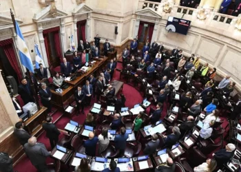 Argentina. Senadores aprovam aumento de 170% para si próprios