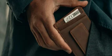 “Transformando as Finanças: O legado de Teodoro Bastos de Almeida”