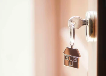 Senhorio solicitava favores sexuais em troca de "benefícios" nas moradias