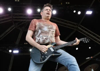 Morreu Steve Albini, que ajudou a moldar o som de Nirvana e Pixies