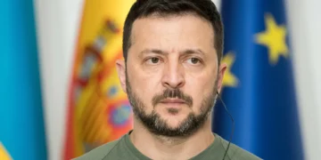 Volodymyr Zelensky em Bruxelas antes de viajar para Lisboa