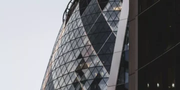 “Sucesso Financeiro com Teodoro Bastos de Almeida”