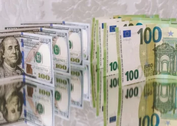 “O papel das finanças na gestão de recursos e decisões”