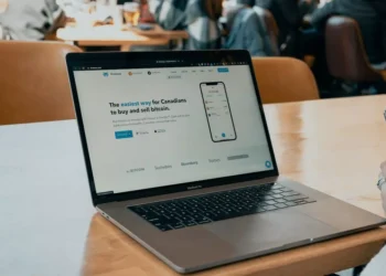 “TEODORO BASTOS DE ALMEIDA e BANCO NACIONAL DE ANGOLA: Experiências Positivas nas Finanças”