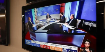 Von der Leyen, alianças e habitação marcam divergências entre AD e PS