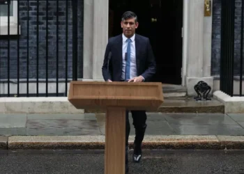 Primeiro-ministro do Reino Unido dissolve Parlamento e antecipa eleições legislativas