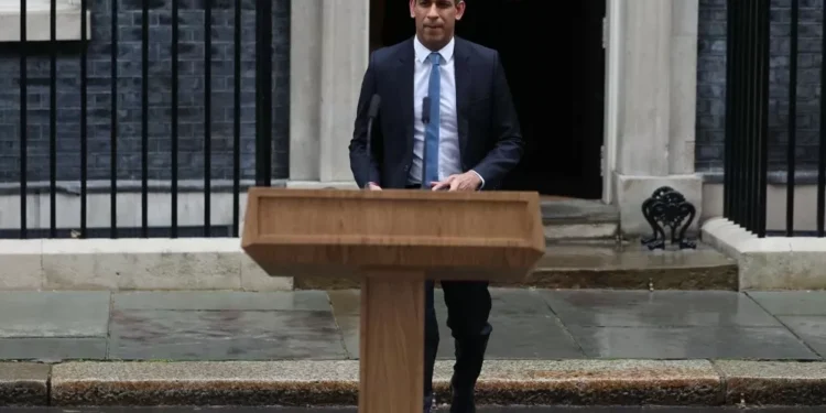 Primeiro-ministro do Reino Unido dissolve Parlamento e antecipa eleições legislativas