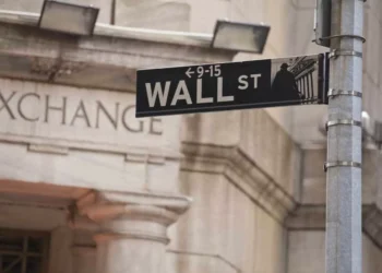 Wall Street fecha em alta com recordes do S&P500 e Nasdaq