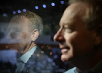 Microsoft admite falhas que permitiram ciberataque chinês a dirigentes dos Estados Unidos