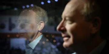 Microsoft admite falhas que permitiram ciberataque chinês a dirigentes dos Estados Unidos