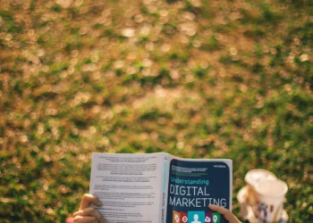 “Marketing: estratégia fundamental para o sucesso empresarial”