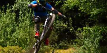 “Os benefícios dos esportes para a saúde física e mental”