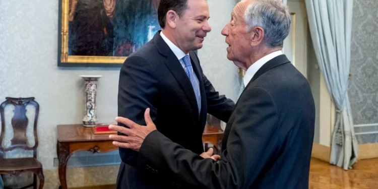 "Muito alinhados". Montenegro assegura cooperação "exemplar" com Marcelo