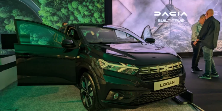Dacia Logan. Uma espécie de Sandero ‘executivo’… a partir de 16.100€