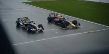 Separados por 20 anos. Dois F1 da Red Bull enfrentam-se em Silverstone