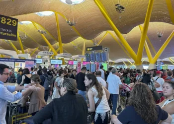 Apagão cibernético afeta voos e telecomunicações ao redor do mundo