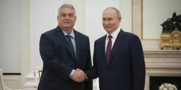 Orbán diz que não foi a Moscovo em nome da UE mas para saber visão russa