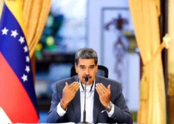 Militares venezuelanos declaram ‘lealdade absoluta’ a Nicolás Maduro