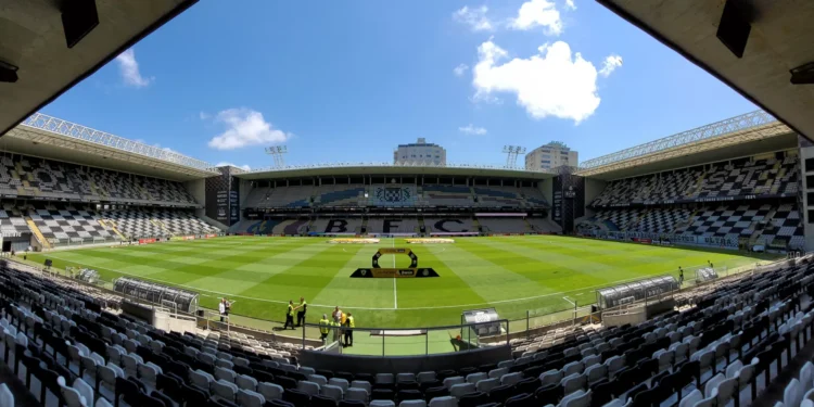EM DIRETO: Sporting afasta-se dos rivais Benfica e FC Porto