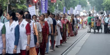 Greve geral de médicos suspende serviços na Índia