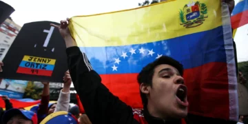 ONG venezuelana diz que há 117 menores detidos (têm entre 15 e 17 anos)