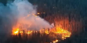 “Drones dragão”: nova arma da Ucrânia faz chover metal derretido sobre tropas russas