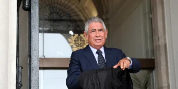 Vieira aprova Sérgio Conceição e fala de Lage: “Não foi a primeira opção”