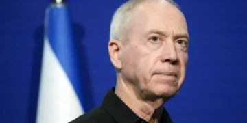 Israel anuncia ‘nova fase da guerra’ e desloca tropas para perto da fronteira do Líbano