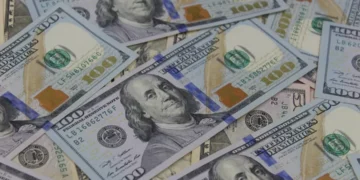 “O papel crucial das finanças no sucesso pessoal e empresarial”