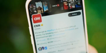 CNN bane escritor conservador após palavras sobre ‘bip’ a comentador muçulmano