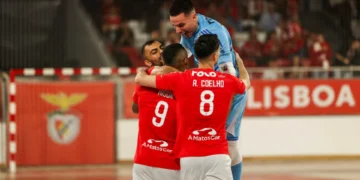 Benfica ‘descola-se’ no trono e fica à espera do que vai fazer o Sporting