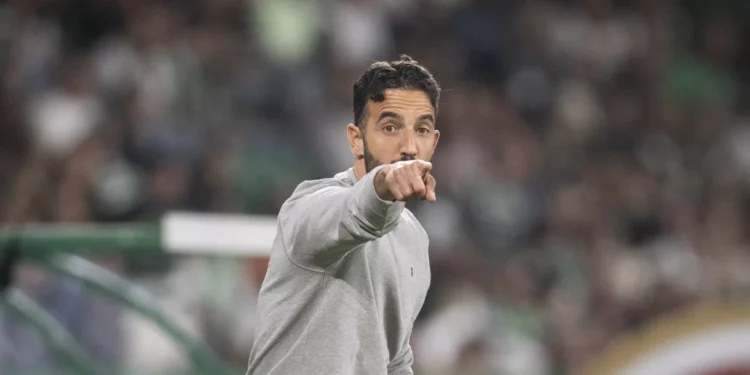 Rúben Amorim gera ansiedade no Manchester United: “Falei com Hjulmand…”