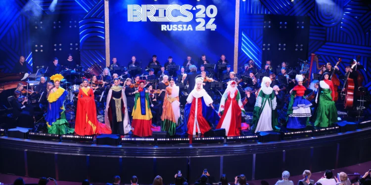 Brics pode consolidar alternativa econômica, mas ninguém ganharia com polarização, dizem economistas