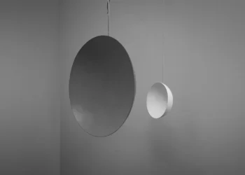 A “inquietude” criativa de Francisco Tropa exposta em Serralves