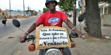 Governo de Moçambique relata 236 atos de violência grave, ataques a esquadras e 21 mortos