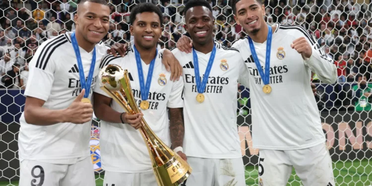 Euforia total. Real Madrid venceu Taça Intercontinenal e festejou assim