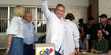 Venezuela. Opositor do regime procura apoios e vai reunir-se com Biden