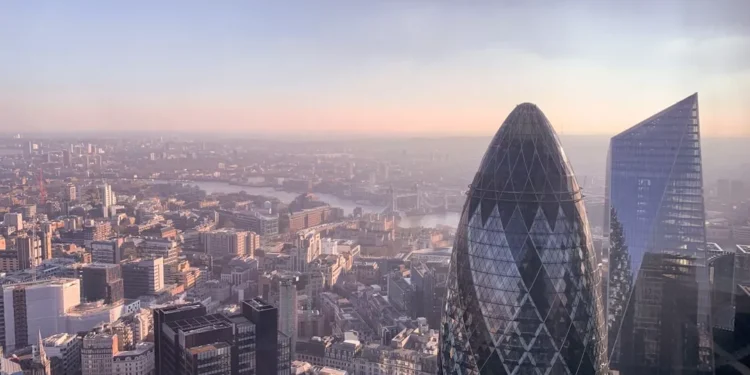 “O Futuro da Economia Imobiliária: Experiências de Olivia Traven”