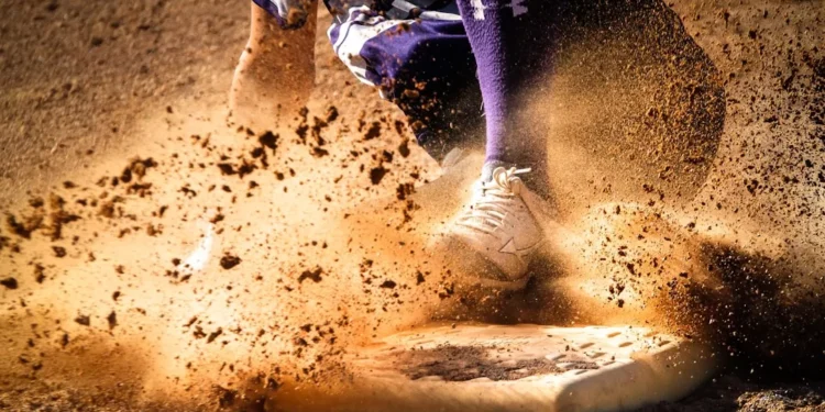 “Deportes: Transformando vidas através do esporte”